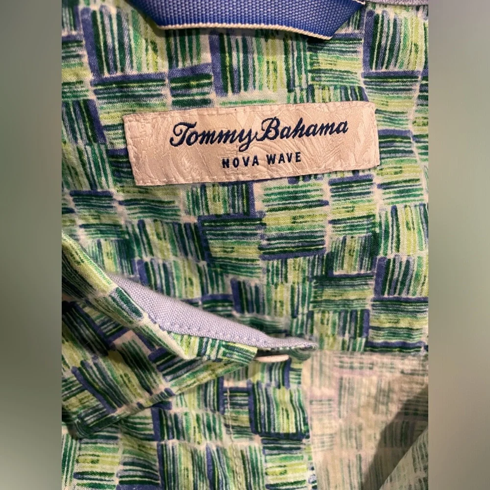 Tommy Bahama Men’s Nova Wave Camp Shirt,short sleeve,button down,XXL, blue/green - Picture 3 of 4